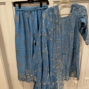 Beautiful sequined sharara suit in size 34